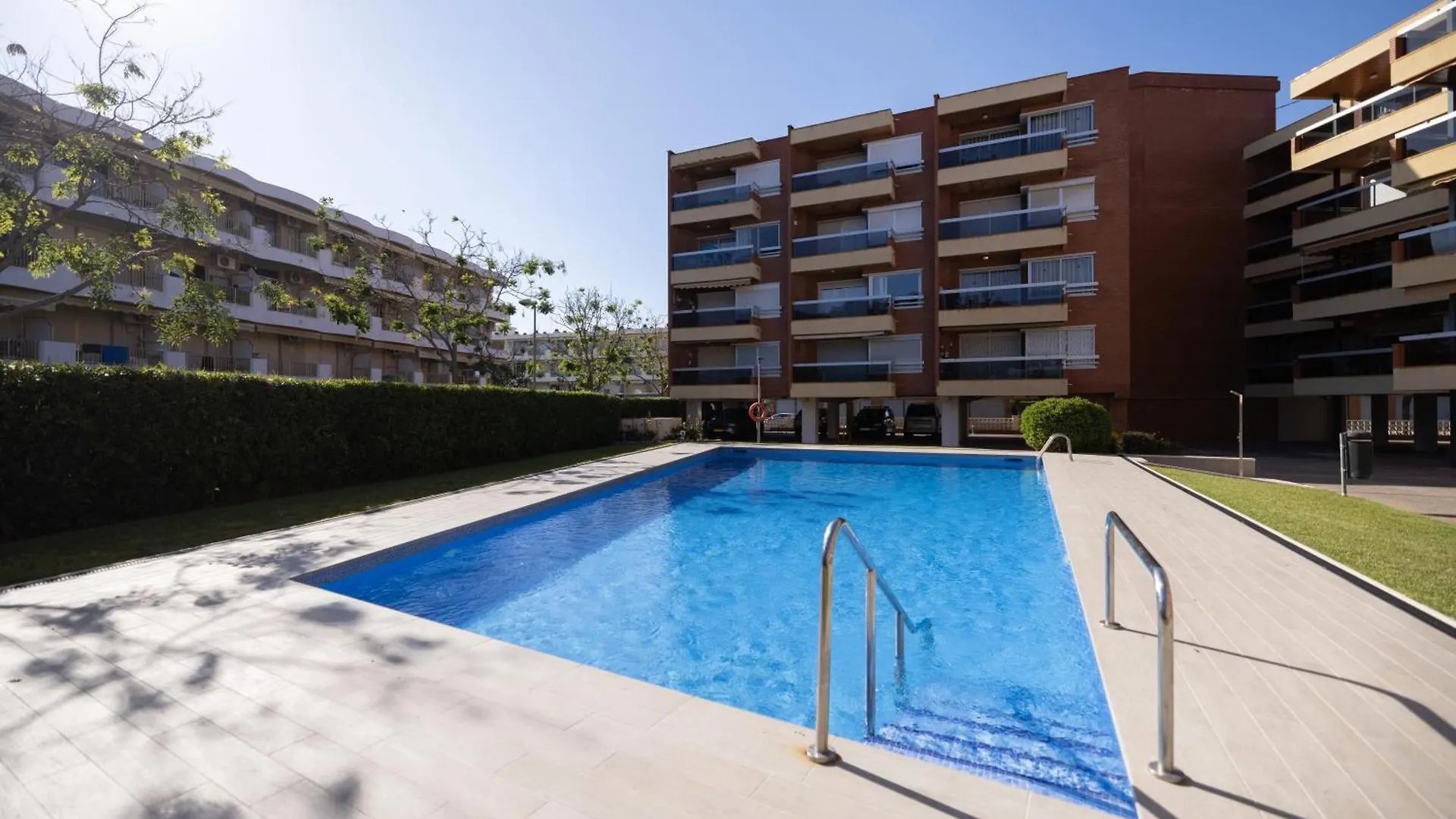 Apartaments Voralmar - Mas D'En Gran Cambrils Spain