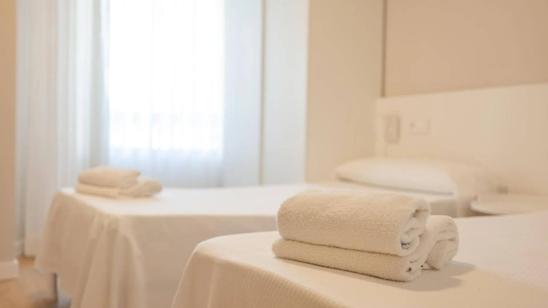 Apartaments Voralmar - Mas D'En Gran Cambrils